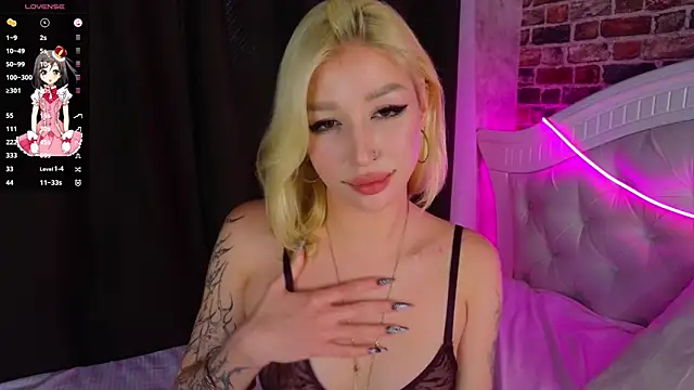 Snapshot of SallyCha chatting on September 25, 2025, 6:30 am SallyCha online show from September 25, 2025, 6:30 am