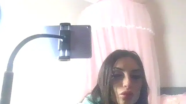 Snapshot of geld_88 chatting on March 19, 2025, 2:37 am geld 88 online show from March 19, 2025, 2:37 am