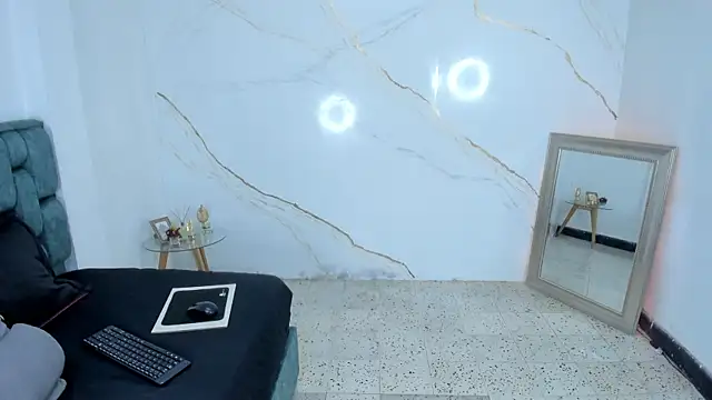 Snapshot of fierygroup chatting on December 16, 2025, 12:26 am fierygroup online show from December 16, 2025, 12:26 am