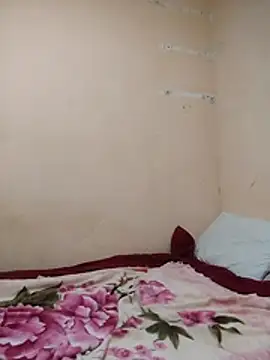 Snapshot of LuisMex1998 chatting on December 18, 2025, 4:06 am LuisMex1998 online show from December 18, 2025, 4:06 am