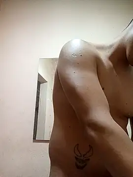 LuisMex1998 online show from March 4, 2026, 1:41 pm