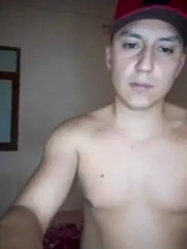 Snapshot of LuisMex1998 chatting on November 18, 2025, 9:34 am LuisMex1998 online show from November 18, 2025, 9:34 am