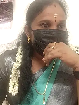 Snapshot of Tamil_Aathira chatting on March 12, 2025, 12:04 pm Tamil Aathira online show from March 12, 2025, 12:04 pm