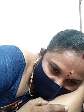 Snapshot of Tamil_Aathira chatting on March 2, 2025, 3:52 pm Tamil Aathira online show from March 2, 2025, 3:52 pm