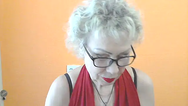 Snapshot of NessyJenixs chatting on June 21, 2026, 7:03 am NessyJenixs online show from June 21, 2026, 7:03 am