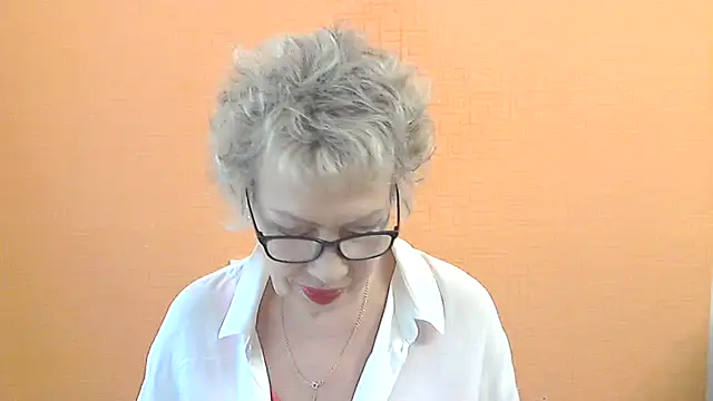 Snapshot of NessyJenixs chatting on July 19, 2026, 1:30 pm NessyJenixs online show from July 19, 2026, 1:30 pm