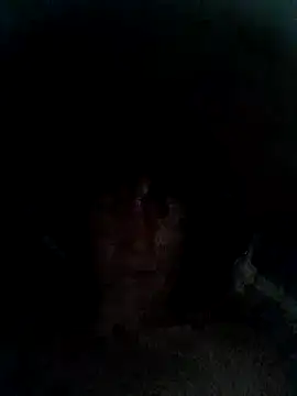 Snapshot of Laura_Kiss chatting on May 9, 2026, 12:25 am Laura Kiss online show from May 9, 2026, 12:25 am