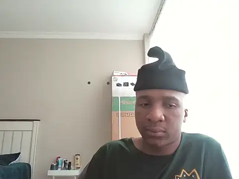 Snapshot of sydmanyoba chatting on October 30, 2025, 6:01 am sydmanyoba online show from October 30, 2025, 6:01 am