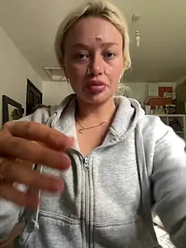 blissdimicco online show from March 22, 2025, 11:21 am