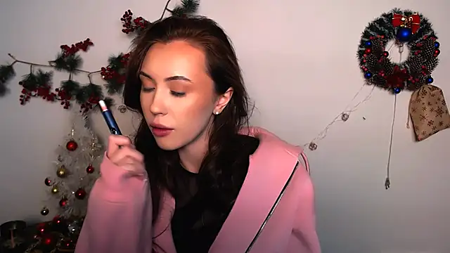 Snapshot of Nikonara_Love chatting on February 6, 2026, 2:57 pm Nikonara Love online show from February 6, 2026, 2:57 pm