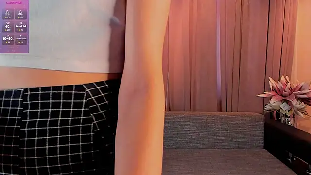 AmityCritchlow online show from March 16, 2025, 5:03 am