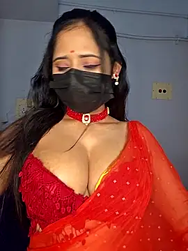 Snapshot of Hot_honey77 chatting on November 20, 2025, 5:57 pm Hot honey77 online show from November 20, 2025, 5:57 pm