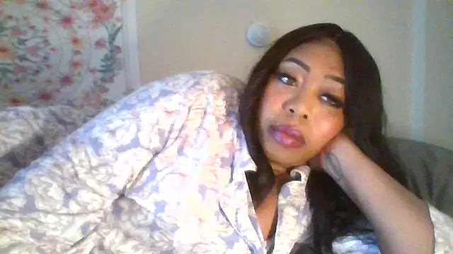 Snapshot of angeliquebelcali chatting on November 9, 2025, 6:12 pm angeliquebelcali online show from November 9, 2025, 6:12 pm