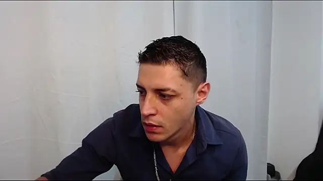 Snapshot of Frank_Millers chatting on June 5, 2026, 5:34 am Frank Millers online show from June 5, 2026, 5:34 am