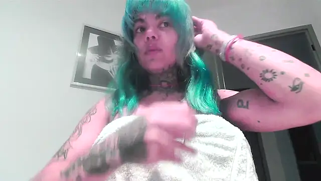 serena  vedette online show from October 24, 2025, 8:13 am