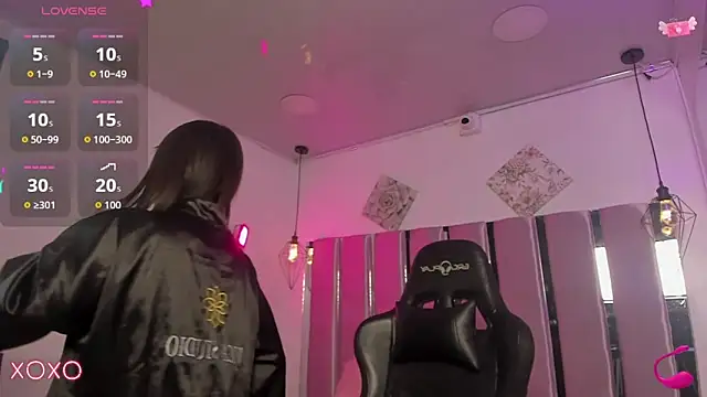 Belinda Braund online show from September 19, 2025, 3:43 am