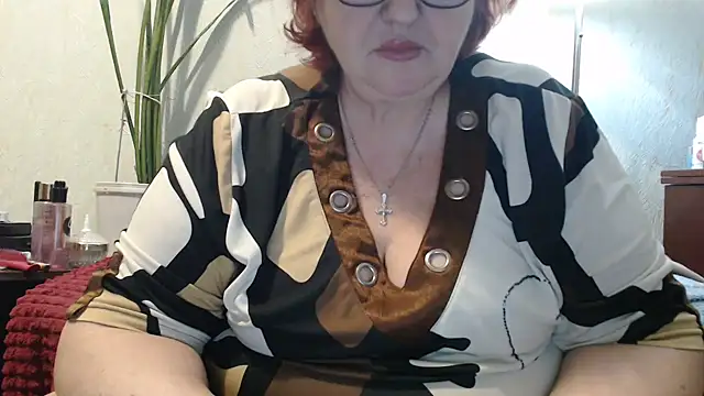 Snapshot of DeniseeRosea chatting on April 16, 2026, 11:18 pm DeniseeRosea online show from April 16, 2026, 11:18 pm