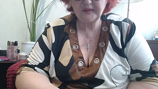 Snapshot of DeniseeRosea chatting on April 15, 2026, 8:09 am DeniseeRosea online show from April 15, 2026, 8:09 am