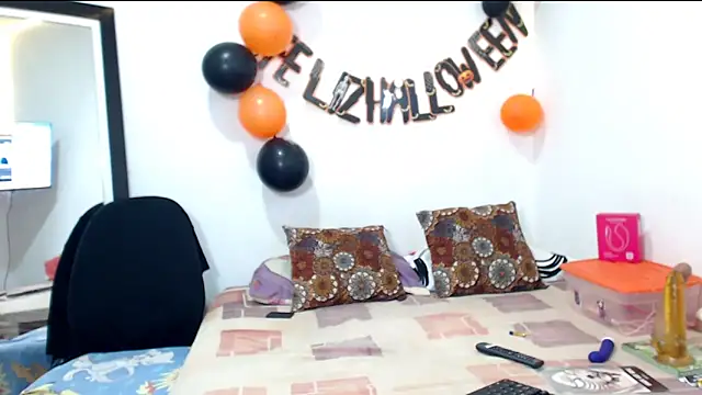 Snapshot of Ashley_Spicy chatting on October 9, 2025, 3:56 pm Ashley Spicy online show from October 9, 2025, 3:56 pm