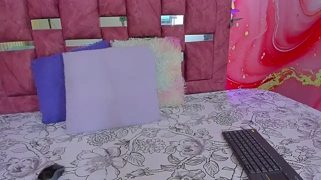 Snapshot of scarlett__evans_ chatting on June 11, 2026, 6:38 pm scarlett evans online show from June 11, 2026, 6:38 pm