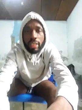 Snapshot of onewinnertee chatting on March 29, 2026, 10:28 am onewinnertee online show from March 29, 2026, 10:28 am