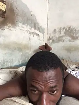 Snapshot of onewinnertee chatting on March 27, 2026, 11:00 am onewinnertee online show from March 27, 2026, 11:00 am