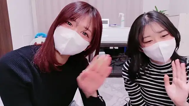 Snapshot of NA-KAREN-V8 chatting on January 13, 2026, 9:13 am NA-KAREN-V8 online show from January 13, 2026, 9:13 am