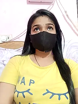 Snapshot of Simran-001 chatting on September 16, 2025, 5:58 pm Simran-001 online show from September 16, 2025, 5:58 pm