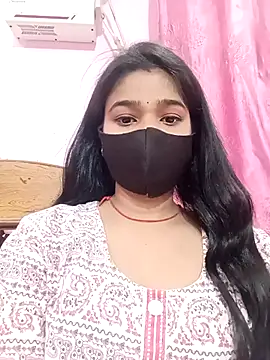 Snapshot of Simran-001 chatting on March 20, 2025, 12:43 pm Simran-001 online show from March 20, 2025, 12:43 pm