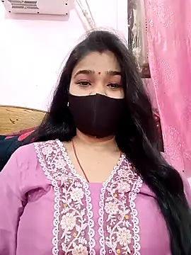 Snapshot of Simran-001 chatting on March 21, 2025, 8:50 am Simran-001 online show from March 21, 2025, 8:50 am