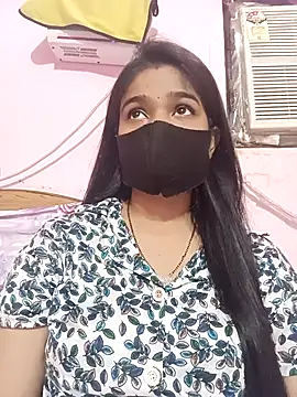 Snapshot of Simran-001 chatting on October 5, 2025, 6:37 am Simran-001 online show from October 5, 2025, 6:37 am