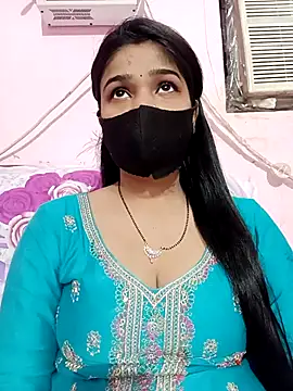 Snapshot of Simran-001 chatting on September 15, 2025, 2:17 pm Simran-001 online show from September 15, 2025, 2:17 pm