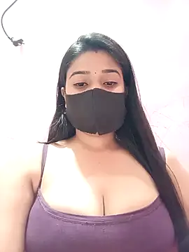 Snapshot of Simran-001 chatting on April 5, 2026, 12:45 pm Simran-001 online show from April 5, 2026, 12:45 pm