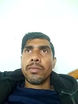 Snapshot of USHA_BHABHI chatting on December 22, 2025, 4:56 am USHA BHABHI online show from December 22, 2025, 4:56 am