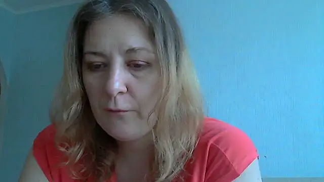 Snapshot of WriterInna44 chatting on January 30, 2025, 9:15 am WriterInna44 online show from January 30, 2025, 9:15 am