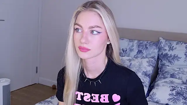 Snapshot of GabriellaOlsen chatting on December 16, 2025, 1:15 pm GabriellaOlsen online show from December 16, 2025, 1:15 pm