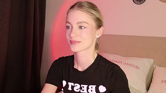 Snapshot of GabriellaOlsen chatting on March 20, 2026, 6:20 pm GabriellaOlsen online show from March 20, 2026, 6:20 pm