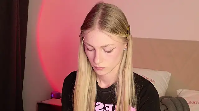 Snapshot of GabriellaOlsen chatting on March 21, 2026, 4:55 pm GabriellaOlsen online show from March 21, 2026, 4:55 pm