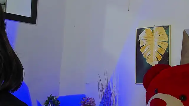 Stela  Gs online show from March 22, 2025, 8:37 pm