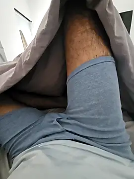 Snapshot of j0nathan00 chatting on January 26, 2025, 5:23 pm j0nathan00 online show from January 26, 2025, 5:23 pm