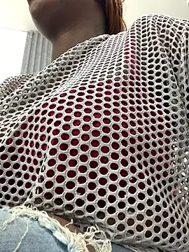 NatyParker online show from April 4, 2026, 1:17 pm