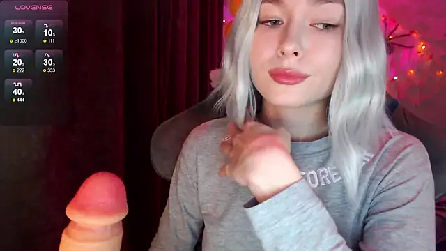 Snapshot of Ohmy_Nora_ chatting on November 3, 2025, 11:08 pm Ohmy Nora online show from November 3, 2025, 11:08 pm