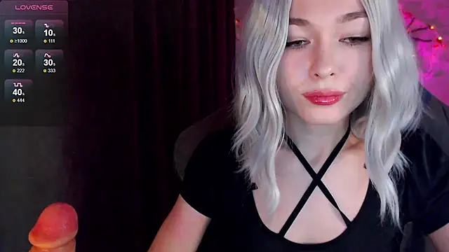 Snapshot of Ohmy_Nora_ chatting on November 20, 2025, 4:46 am Ohmy Nora online show from November 20, 2025, 4:46 am