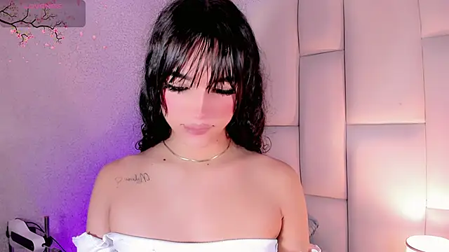 Snapshot of Angeles_Busst chatting on February 27, 2026, 8:52 pm Angeles Busst online show from February 27, 2026, 8:52 pm