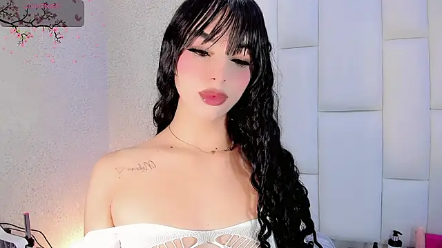 Snapshot of Angeles_Busst chatting on January 11, 2026, 8:05 pm Angeles Busst online show from January 11, 2026, 8:05 pm