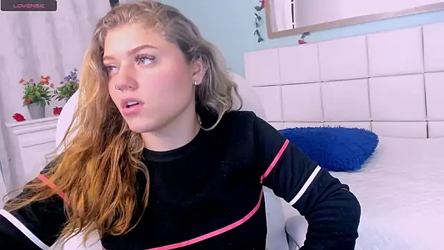 alaia greyy online show from March 1, 2025, 1:07 pm