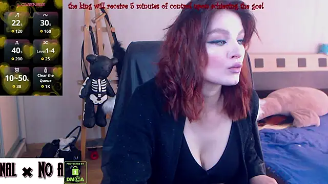 Snapshot of BritneyBarker chatting on June 2, 2026, 6:57 am BritneyBarker online show from June 2, 2026, 6:57 am