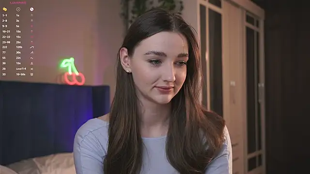 GeorginaDudley online show from September 17, 2025, 7:10 am