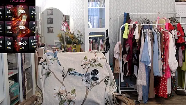 Snapshot of Soffya_Soy chatting on March 11, 2026, 6:29 am Soffya Soy online show from March 11, 2026, 6:29 am