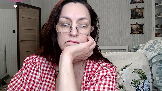 Snapshot of Soffya_Soy chatting on March 16, 2026, 8:00 pm Soffya Soy online show from March 16, 2026, 8:00 pm